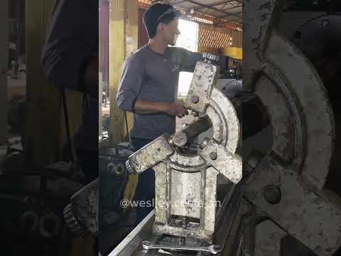 Recuperação do eixo #mecanico #tornocnc #welding #cncmill #torneiromecanico #machine #metal
