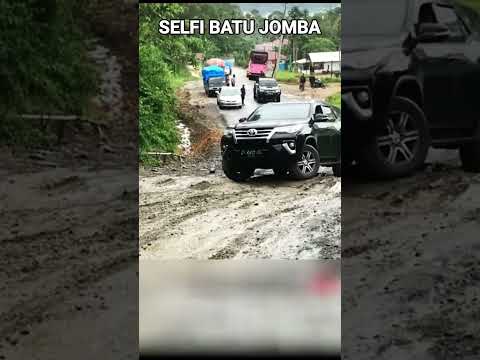 MOBIL FORTUNER 4X4 VS 4X2#mobil#mewah#shorts