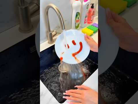 🧽⚔️🤯 الصابون ضد الصوص 🧼🍅😠 #shorts #ytshorts #funny
