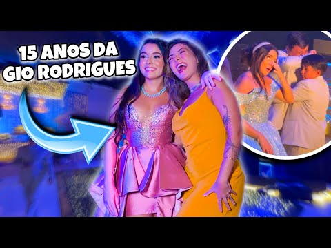 MOSTREI TUDO NA FESTA DE 15 ANOS DA GIO RODRIGUES *teve muito choro!*