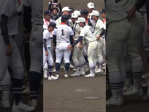 めっちゃ触られる末吉くん　沖縄尚学 日大三高　試合後記念撮影　高校野球　甲子園　#高校野球 #甲子園 #沖縄尚学 #日大三高