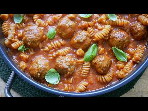 One Pot Pasta mit Fleischbällchen & Tomatensauce | Rezept | Schnell | Einfach | Nudeln | Lecker