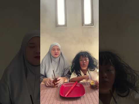 KANZA MINTA ES TEH😁😅 #food #jajanan #funny #streetfood #shortvideo #comedy #hiburansegar