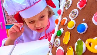 How Did Alice End Up Inside a Giant Gingerbread House? Watch Her Amazing Story!