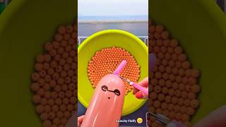 funny balloons 😙😗 #youtubeshorts