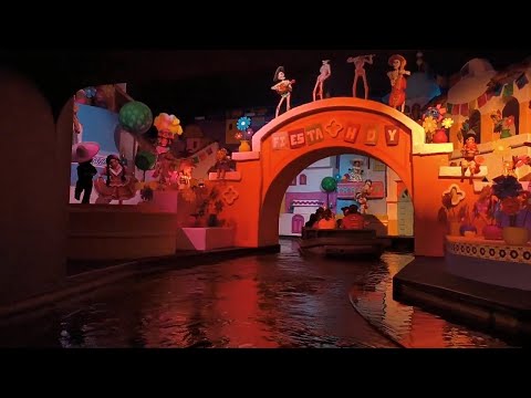 Gran Fiesta Tour Starring The Three Caballeros At Epcot