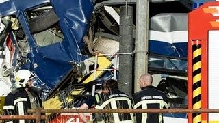 RAW FOOTAGE CRASH trains collide in Granges-Marnard, broye Switzerland suisse swiss