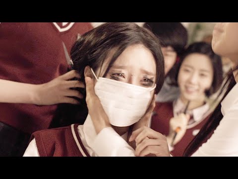 The Girl Said She Couldn't Take Off The Mask  But The teacher Didn't Believe Her !