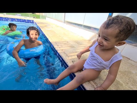 🔥مفآجأة مراد بالمسبح لأول مره بحياته🔥