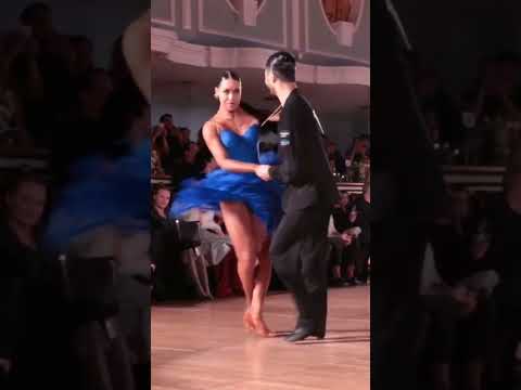 How she jive 🔥🔥💃 #jive #ballroomdance #latin #samba #haveitoldyoulatelythatiloveyou #danceshorts