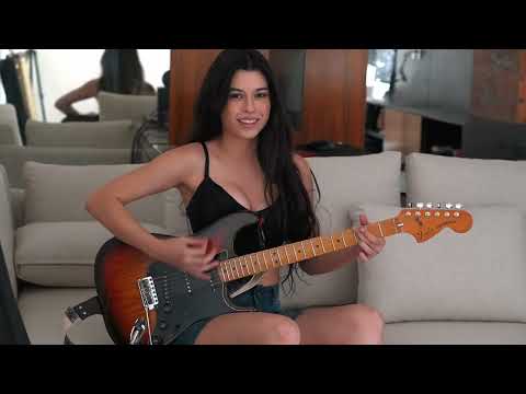 Larissa Liveir: Sweet Home Alabama #lynyrdskynyrd #guitargirl #guitarcover