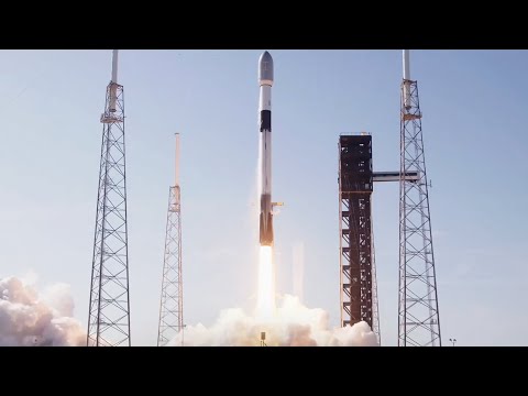 Blastoff! SpaceX launches 23 Starlink satellites, nails droneship landing