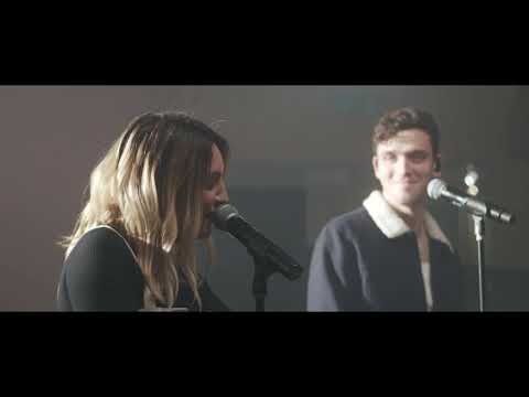 Lauv & Julia Michaels  - There's No Way