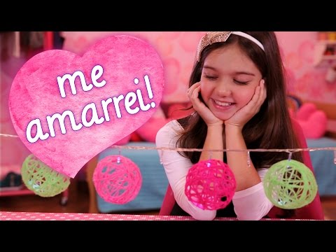 SE AMARRE COM ENFEITES DE BOLINHAS DE LÃ ❤ MUNDO DA MENINA
