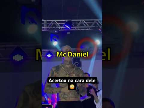 Mc Daniel é AGREDIDO por uma fã..
