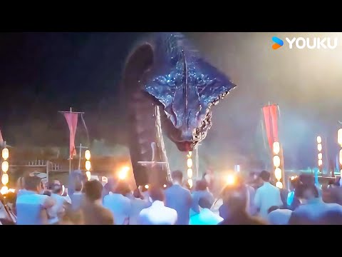 Giant python attacks villagers, destroying their faith! | Mutant Python | YOUKU MONSTER MOVIE