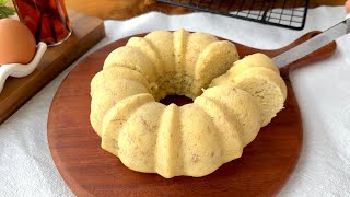 NO OVEN Moist Banana Cake Recipe 💛 |  Steamed Banana Bread (Bolu Pisang 🇮🇩)