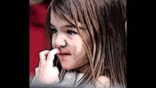 Happy Birthday Suri Cruise 5 years. Born in dia18/04 ★Érika Blá★