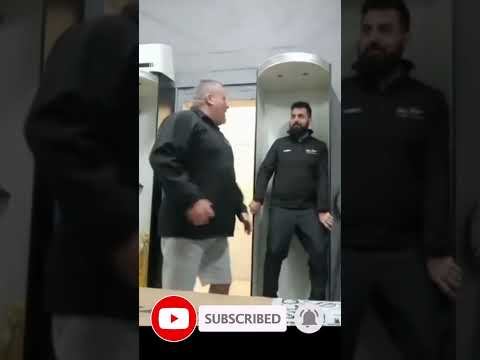 Love these #shorts #funny #scared #funnyvideo #funnyshorts #funnymemes #tiktok #funnyvideos