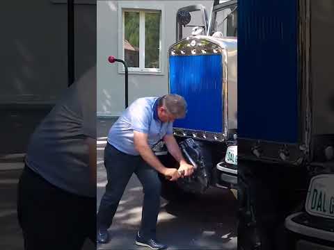 Inertia starter of an old 1946 Lancia truck #truckstarter #truckignition