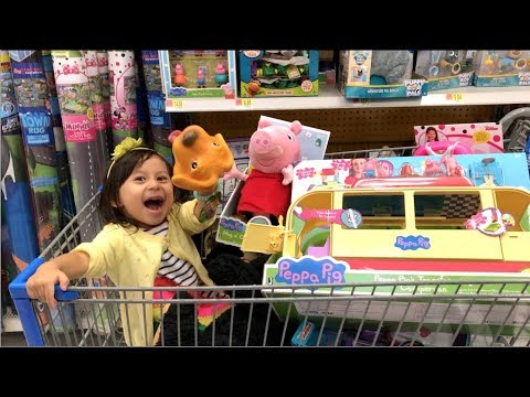 COMPRANDO BRINQUEDOS NO SUPERMERCADO COM A CHLOE