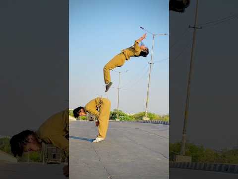 ये कौनसा स्टंट हैं 😱😱 #viralvideos #somyagymnast #ytshorts #stuntwork