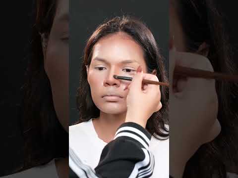 ช่วยแหน่ ‼️ ผู้ฝรั่งซิมาหา แต่งหน้าให่หน่อย #sistermakeup #เสร็จแล้วสวย