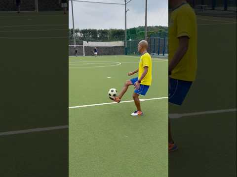 #明光サッカー所沢 #明光サッカー草加 #サッカー #football #soccer #トラップ #ボールコントロール