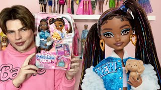 ABRINDO A BONECA BARBIE DREAM BESTIES - BARBIE BROOKLYN