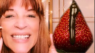 ASMR COMIENDO FRESAS CON CHOCOLATE🍓