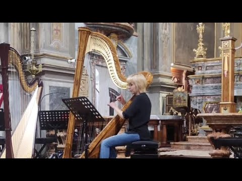 Gloria diBi - Harp