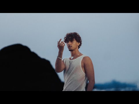 Hustle - Ti RIRI ( Official Music Video )