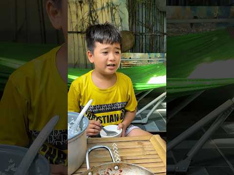 Ngon hông mà nó ăn dữ vậy 🤣 #youtubeshorts #thinhhanh #funny