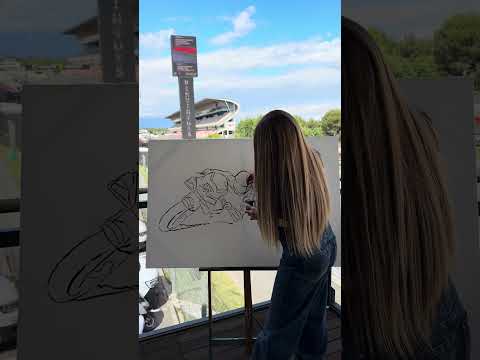 Pintando en el Gran Premio de moto gp #painting #pintura