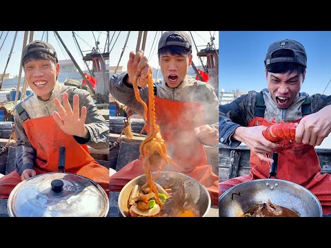 【大食い 】Chinese fishermen eat octopus, Boston lobster, scallops, clams, crabs, razor clams, conches