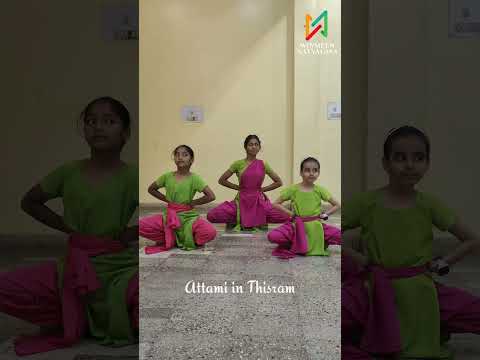 Attami in thisram #dance #bharatanatyam #danceclass #adavu #practice #trending #learnbharatanatyam