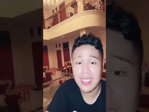 NYANYI LAGU KKN DI DESA PENARI MALAM JUMAT⁉️😱HANTU KKN NYA DATANG DAN NGAMOK😭‼️#shorts #hantu