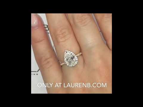 1.30 ct Pear Shape Diamond Two-Tone Halo