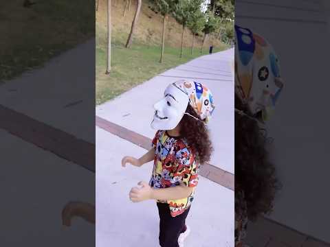 حابة ترسم معهن #babygirl #cutebaby #بيبي #اطفال #funny #comedy #viralshorts #beautiful