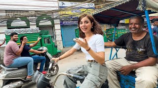 Uncle Ke auto Mai uncle ko he ghuma diya Chor Bazaar🤪😂 | Delhi | AD378
