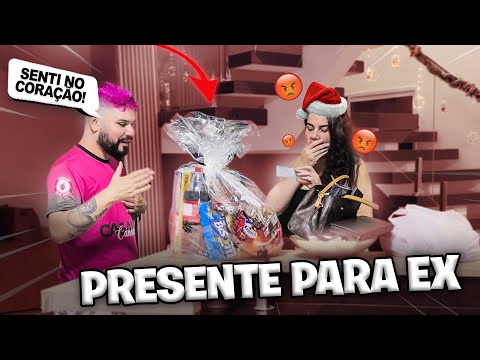 DEI UMA CESTA DE NATAL PARA A ELAINE! (MINHA EX)