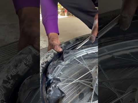 Great creative work with motorcycle wheel inner tube