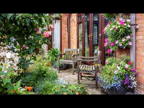 Make the Most of Your Backyard: Create a Cute Little Garden Corner in a Small Space!