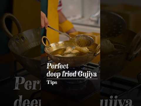 Perfect Gujiya tips #gujiyabananekatarika #Holispecial #ranveerbrar