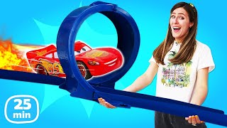 Los coches construyen una nueva pista de carreras para Rayo McQueen