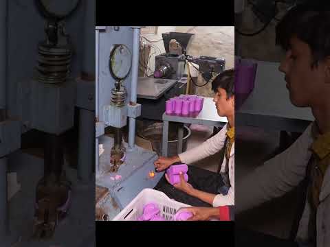 making bath soap #howitsmade #soapmaking