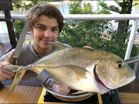 Giant TREVALLY - Catch n Cook! HD