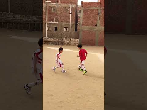 شوف الاعب دا عمل فيهم اى