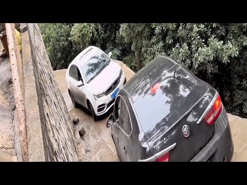 गाड़ी कैसे निकले गा || ??.... || Amazing Video #surajsharma #shorts