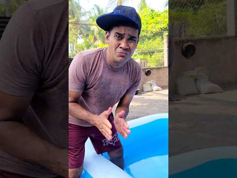 LO HUMILLARON POR METERCE ALA PISCINA AJENA #shorts #viral